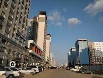 Офисное помещение, этаж 2 из 1, в жилом доме, 67 м²