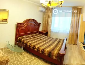 2-комнатная квартира, этаж 1 из 5, 55 м², посуточно