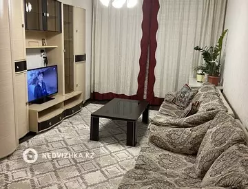 2-комнатная квартира, этаж 10 из 10, 46 м², на длительный срок