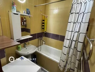 3-комнатная квартира, этаж 3 из 5, 67 м²