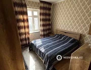 3-комнатная квартира, этаж 3 из 5, 67 м²
