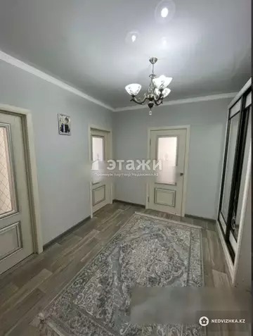 3-комнатная квартира, этаж 3 из 12, 80 м²
