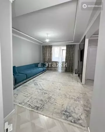 3-комнатная квартира, этаж 1 из 12, 72 м²