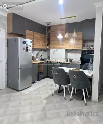 3-комнатная квартира, этаж 1 из 12, 72 м²