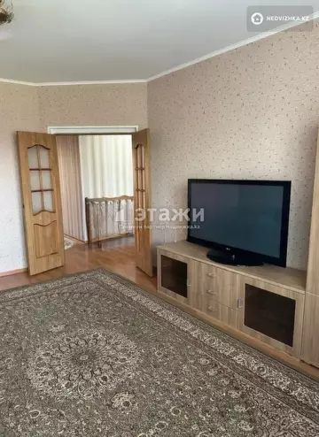 2-комнатная квартира, этаж 4 из 6, 66 м²