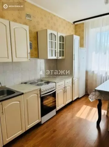 2-комнатная квартира, этаж 4 из 6, 66 м²