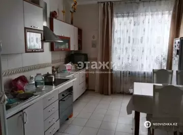 3-комнатная квартира, этаж 4 из 15, 129 м²