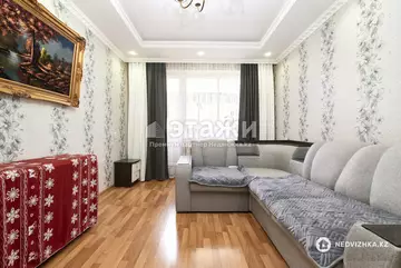 3-комнатная квартира, этаж 2 из 5, 64 м²