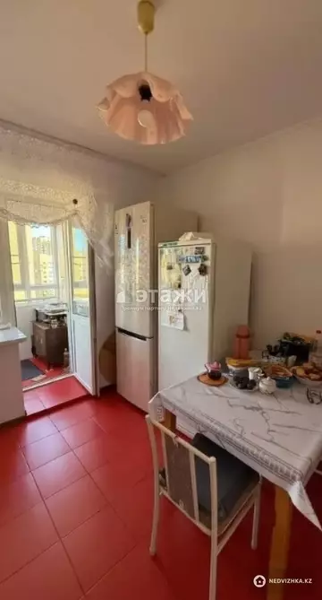 2-комнатная квартира, этаж 9 из 9, 57 м²
