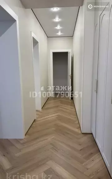 3-комнатная квартира, этаж 4 из 12, 118 м²