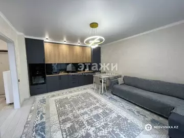 2-комнатная квартира, этаж 2 из 9, 52 м², на длительный срок