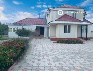 6-комнатный дом, 13 соток, 202 м²