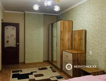 2-комнатная квартира, этаж 5 из 12, 56 м², на длительный срок