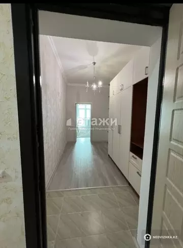 2-комнатная квартира, этаж 3 из 6, 55 м²