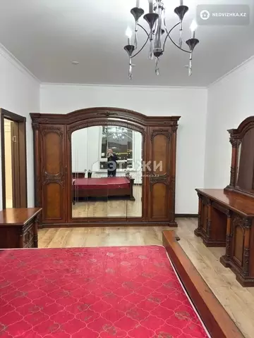 2-комнатная квартира, этаж 11 из 13, 70 м²