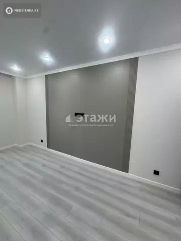 2-комнатная квартира, этаж 7 из 13, 84 м²