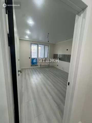 2-комнатная квартира, этаж 7 из 13, 84 м²