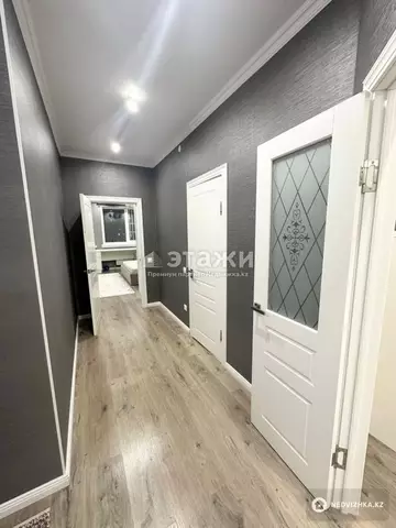 2-комнатная квартира, этаж 4 из 14, 74 м²