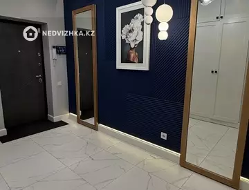 3-комнатная квартира, этаж 8 из 15, 141 м²