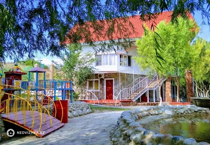 600 м², Гостиница, 2 этажа, 600 м², изображение - 1
