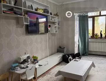 2-комнатная квартира, этаж 4 из 5, 36 м²