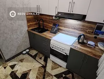 2-комнатная квартира, этаж 8 из 10, 51 м²
