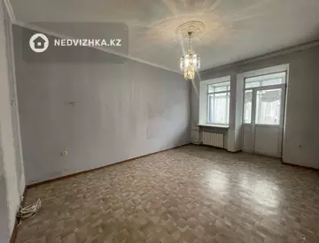 2-комнатная квартира, этаж 2 из 3, 52 м²