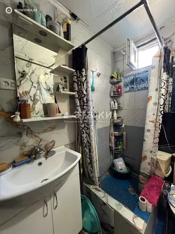 4-комнатный дом, 2.5 соток, 80 м²