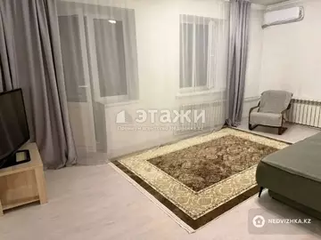 3-комнатная квартира, этаж 4 из 4, 60 м²