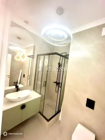 4-комнатная квартира, этаж 3 из 3, 98 м²