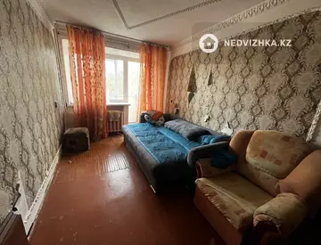 2-комнатная квартира, этаж 4 из 5, 40 м²
