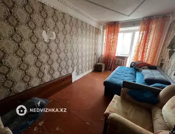 2-комнатная квартира, этаж 4 из 5, 40 м²