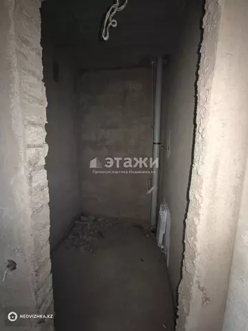 2-комнатная квартира, этаж 3 из 5, 57 м²