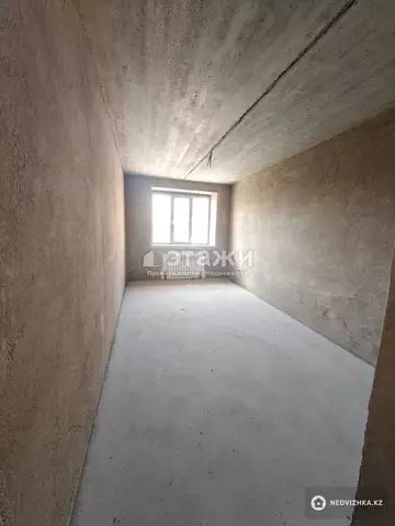 2-комнатная квартира, этаж 3 из 5, 57 м²