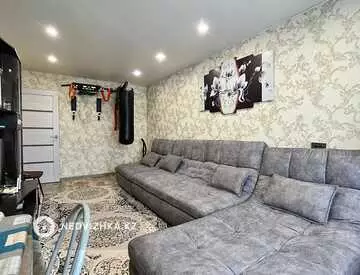 2-комнатная квартира, этаж 2 из 5, 46 м²