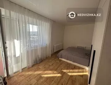 4-комнатная квартира, этаж 2 из 5, 84 м²