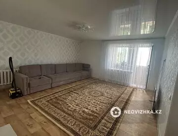 4-комнатная квартира, этаж 2 из 5, 84 м²