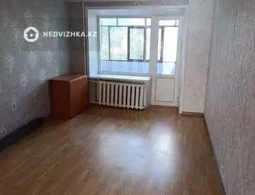 3-комнатная квартира, этаж 3 из 5, 58 м²