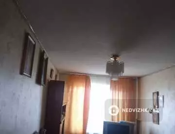 2-комнатная квартира, этаж 3 из 5, 54 м²