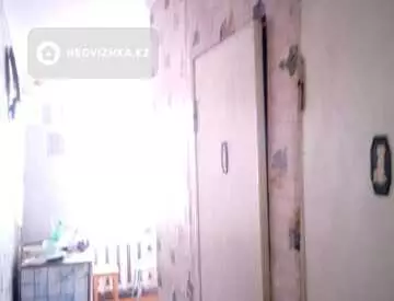 2-комнатная квартира, этаж 3 из 5, 54 м²
