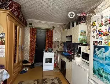 1-комнатная квартира, этаж 3 из 3, 18 м²