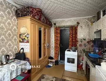 1-комнатная квартира, этаж 3 из 3, 18 м²