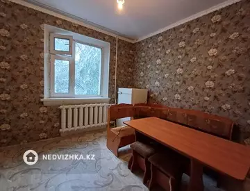 3-комнатная квартира, этаж 2 из 6, 66 м²
