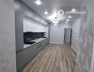 2-комнатная квартира, этаж 4 из 6, 80 м²
