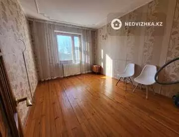 2-комнатная квартира, этаж 3 из 5, 52 м²