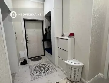 64.5 м², 3-комнатная квартира, этаж 2 из 9, 64 м², изображение - 4