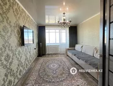 3-комнатная квартира, этаж 4 из 4, 65 м²