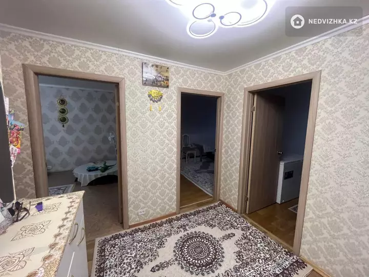 62.5 м², 3-комнатная квартира, этаж 2 из 5, 62 м², изображение - 1