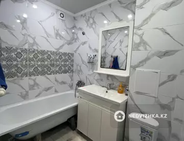 4-комнатная квартира, этаж 2 из 5, 85 м²