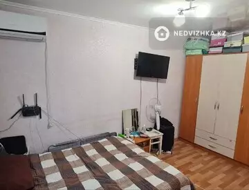 1-комнатная квартира, этаж 4 из 5, 27 м²